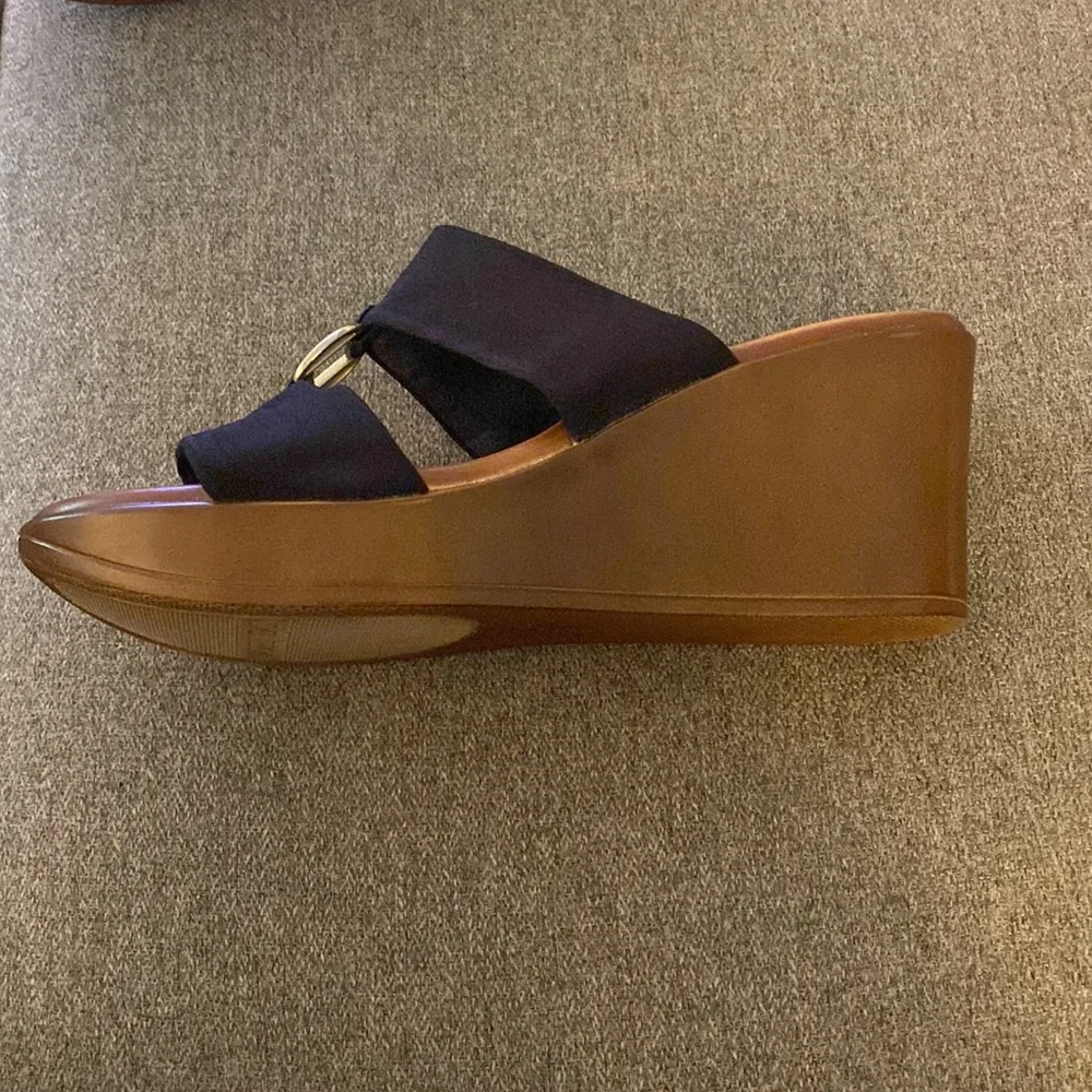 Italian Shoemakers Black Nylon Brass And Leather Wedge Sandal Womens Size 9 - Picture 4 of 15